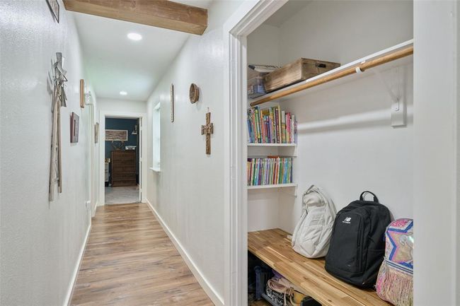 27548 Log Cabin Rd N, House other with 4 bedrooms, 2 bathrooms and 2 parking in Montgomery TX | Image 31