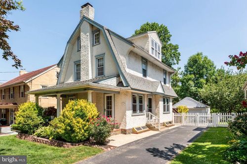 2407 Merwood Ln, HAVERTOWN, PA, 19083-1505 | Card Image