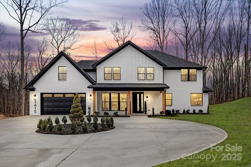 3415 Waxhaw Indian Trail Rd S, Waxhaw, NC, 28173-7787 | Card Image