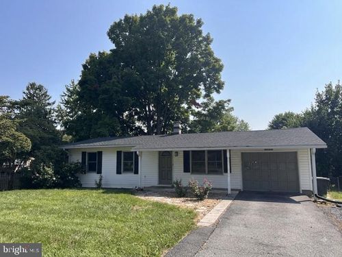 310 S 26th St, PURCELLVILLE, VA, 20132-3251 | Card Image