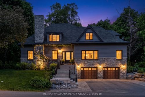 22 Cedar Rd, Gloucester, ON, K1J6L4 | Card Image
