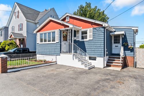 19 North Ave, Revere, MA, 02151-2328 | Card Image