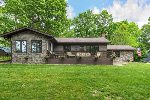 58 Edgewood Dr, Perrysville, OH, 44864-9413 | Card Image