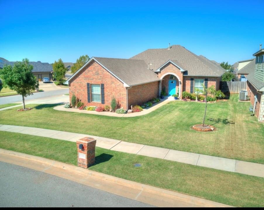 Leighton Ln, Oklahoma City, OK 73142