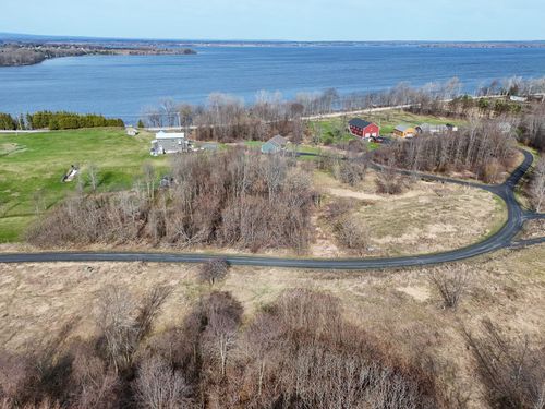 220 Terrapin Ln, Alburgh, VT, 05440-4168 | Card Image