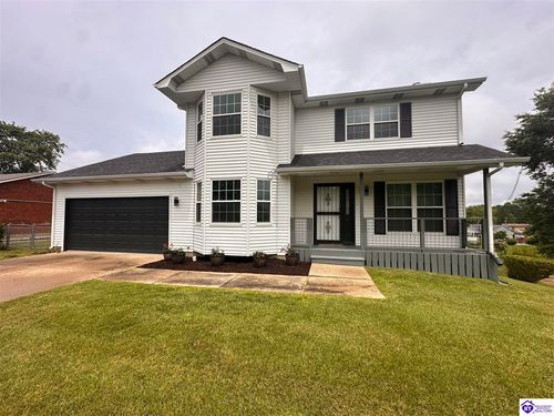 3004 S Woodland Dr, Radcliff, KY, 40160-9374 | Card Image