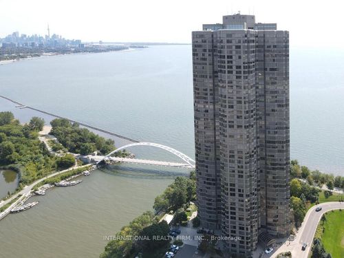 3309-1 Palace Pier Crt, Etobicoke, ON, M8V3W9 | Card Image