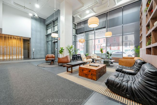 3212 - 21 Widmer St, Condo with 2 bedrooms, 1 bathrooms and null parking in Toronto ON | Image 6