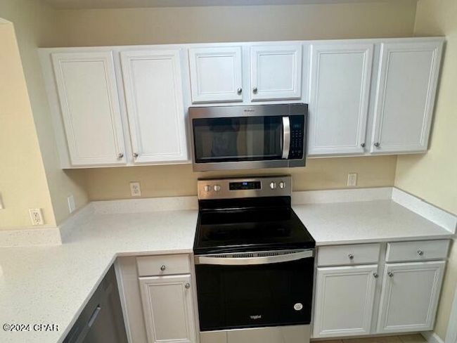 UNIT-300 - 3300 Highway 98, Condo with 3 bedrooms, 3 bathrooms and null parking in Mexico Beach FL | Image 5