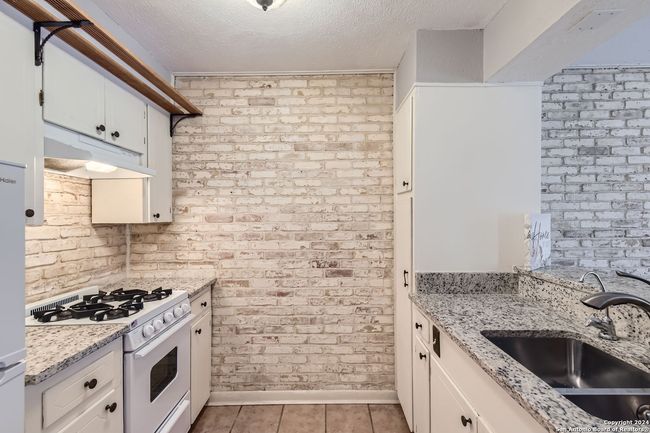 APT-203C - 8030 Broadway, Condo with 1 bedrooms, 1 bathrooms and null parking in San Antonio TX | Image 10