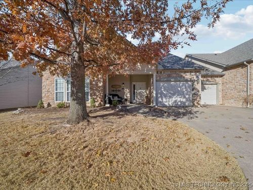 5010 Birmingham Pl, Broken Arrow, OK, 74011-1560 | Card Image