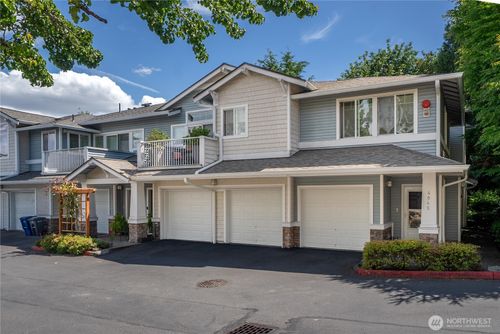 f-4045 S 212th Court, SeaTac, WA, 98198 | Card Image