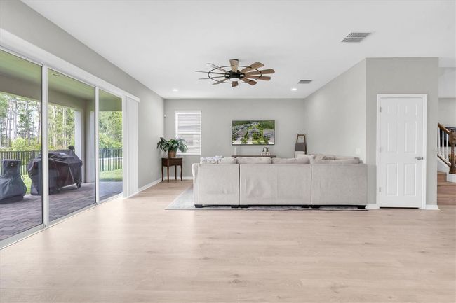 LIVING ROOM | Image 13