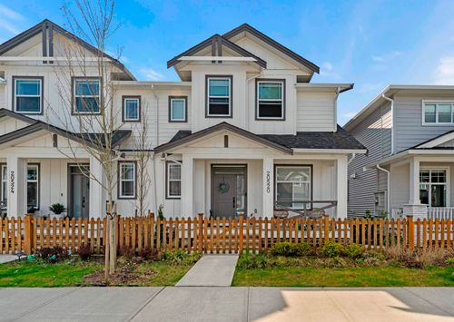 20520 76a Avenue, Langley, BC, V2Y3T1 | Card Image