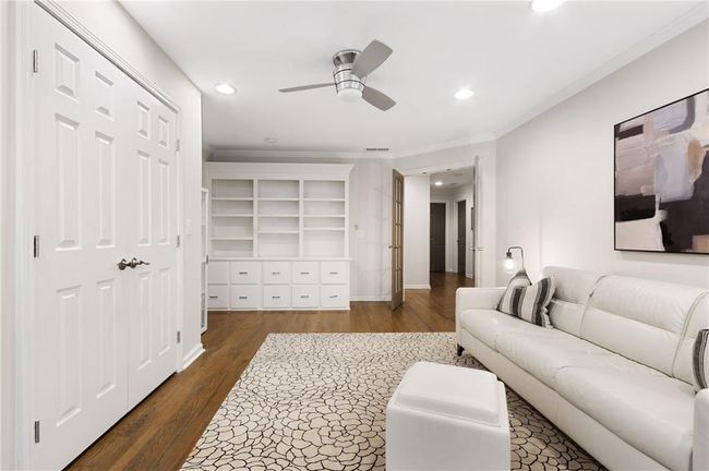 10635 N Edgewater Pl, House other with 5 bedrooms, 6 bathrooms and 5 parking in Johns Creek GA | Image 32