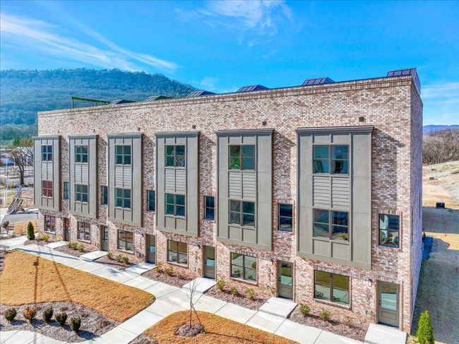 1443 Caldwell Ln, Townhouse with 3 bedrooms, 4 bathrooms and null parking in Chattanooga TN | Image 20