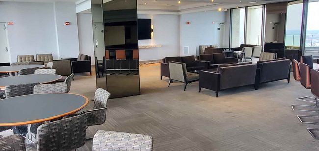 43rd floor party room (rentable) | Image 46