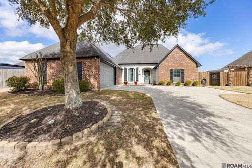 4626 Monte Vista Dr, Addis, LA, 70710-3016 | Card Image