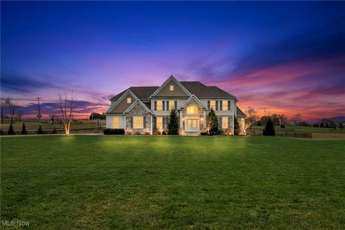 442 Madison Trl, Doylestown, OH, 44230-9619 | Card Image