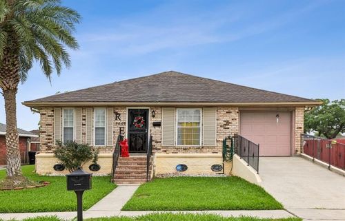 5043 Charmes Ct, New Orleans, LA, 70129-1509 | Card Image