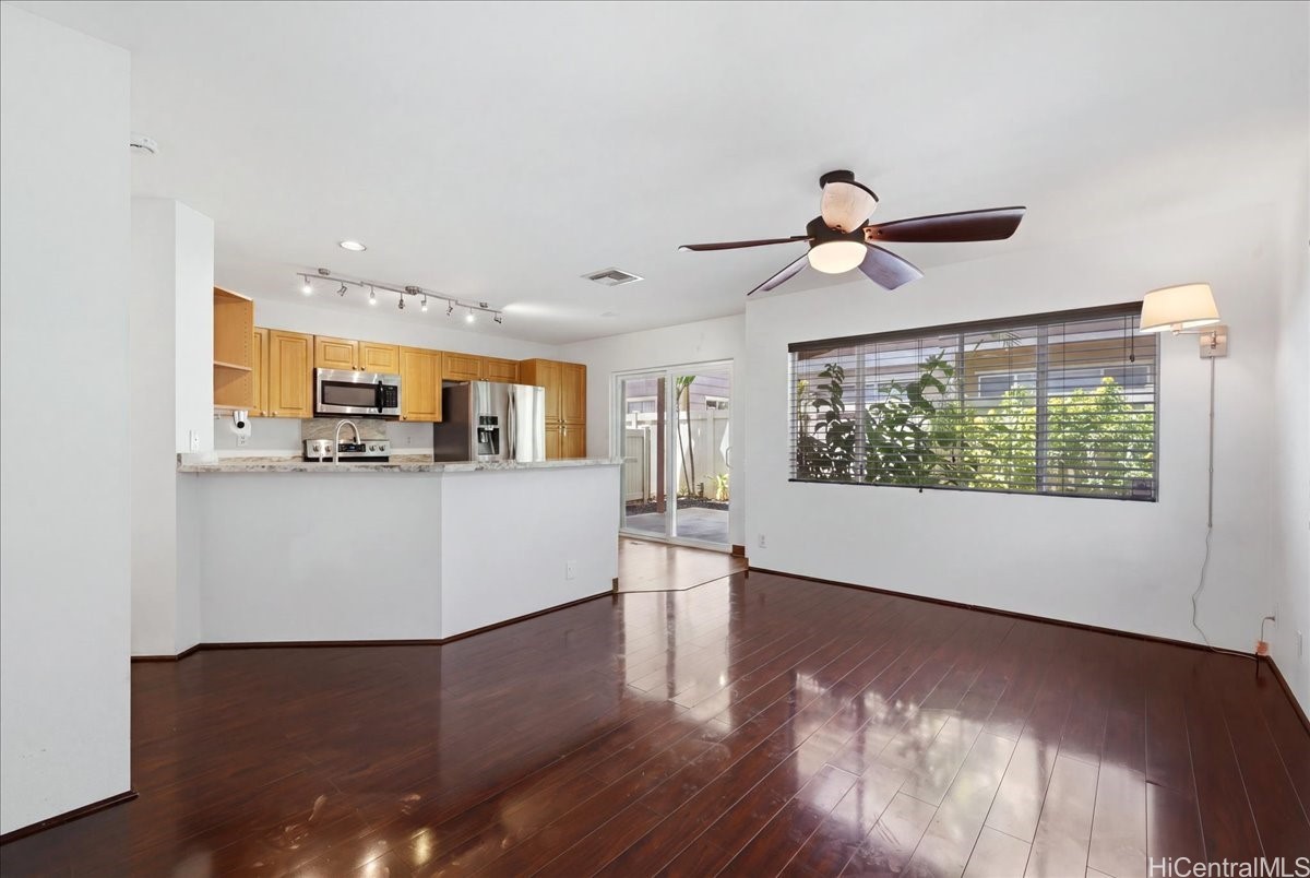 Residential in Ewa Beach 4