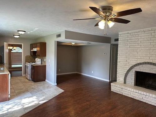 5033 Crutchberry Pl, The Colony, TX, 75056-2212 | Card Image