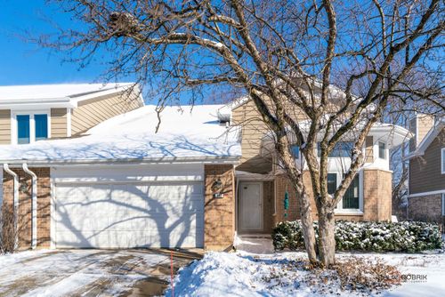 102 Woodstone Drive, Buffalo Grove, IL, 60089 | Card Image