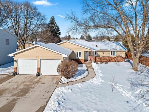 1632 W Cloverdale Drive, APPLETON, WI, 54914 | Card Image