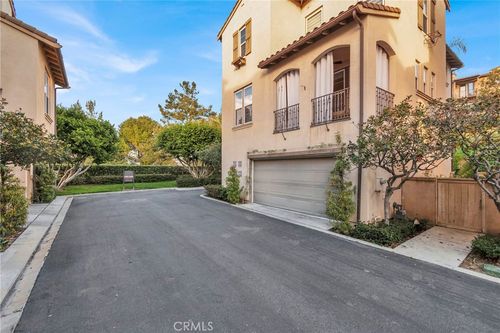 347 Tall Oak, Irvine, CA, 92603-4209 | Card Image