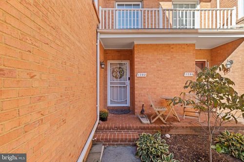 1792 Duffield Ln, ALEXANDRIA, VA, 22307-1171 | Card Image