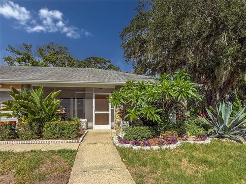 8606 Gold Pine Drive, PORT RICHEY, FL, 34668 | Card Image