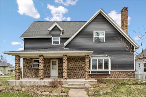 207 6th St, Van Horne, IA, 52346-9741 | Card Image