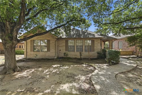 671 Sagewood Parkway, Seguin, TX, 78155 | Card Image