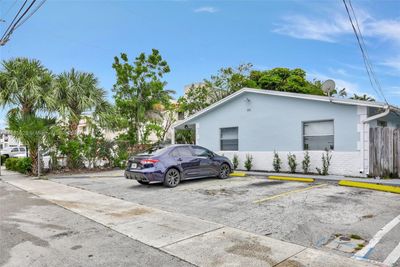 221 Se 11th Ave, Home with 0 bedrooms, 0 bathrooms and 5 parking in Pompano Beach FL | Image 3