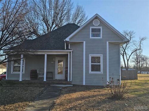 507 E Pine St, Percy, IL, 62272-1321 | Card Image