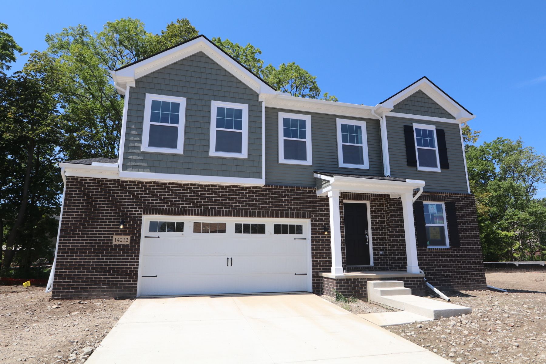 Laurelwood Dr, Van Buren Township, MI 48111