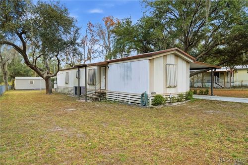 6395 W Flanders Ln, Crystal River, FL, 34429-9340 | Card Image