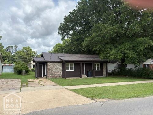 3404 Race St, Jonesboro, AR, 72401-7418 | Card Image
