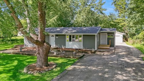 5212 Home Ave, McHenry, IL, 60050-3460 | Card Image