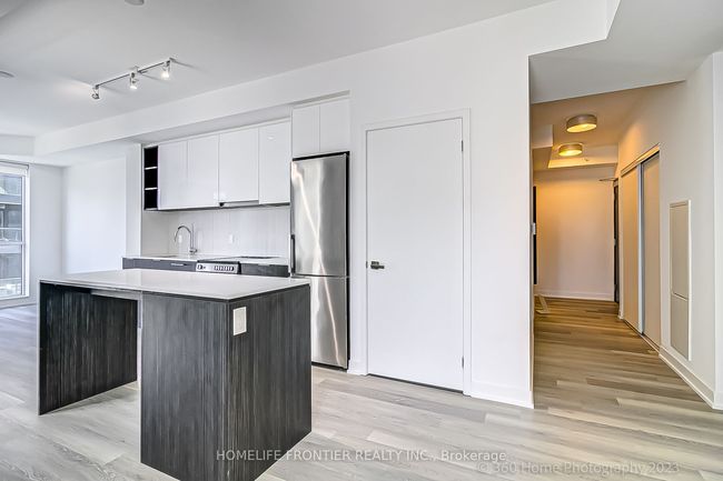 731 - 31 Tippett Rd, Condo with 2 bedrooms, 2 bathrooms and null parking in Toronto ON | Image 19