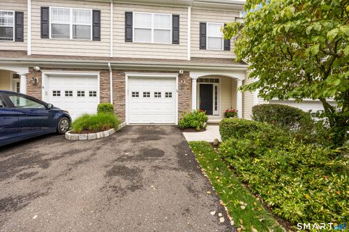 10-10 Ridgewood Dr, Middlebury, CT, 06762-2943 | Card Image