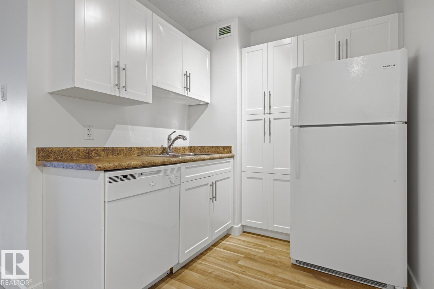 Residential in Edmonton 4