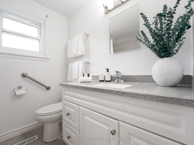 27 Lewin Cres, House other with 3 bedrooms, 1 bathrooms and 3 parking in Ajax ON | Image 22