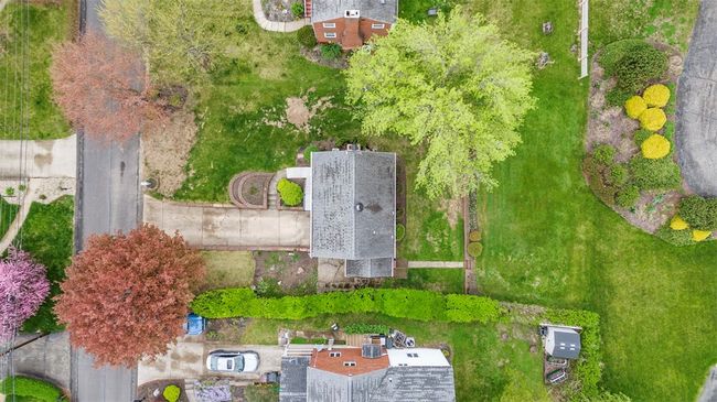 2308 Lambeth Dr, House other with 3 bedrooms, 1 bathrooms and 1 parking in Upper St. Clair PA | Image 27