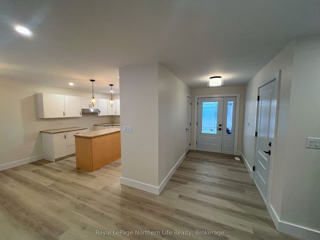 422 Roy Street S, House other with 3 bedrooms, 2 bathrooms and 2 parking in West Nipissing ON | Image 7