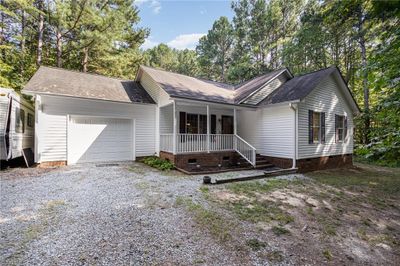 400 Widgeon Way, House other with 3 bedrooms, 2 bathrooms and null parking in Mebane NC | Image 2