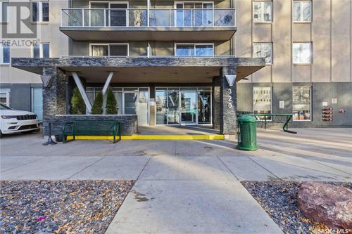 1205- 5th Ave N, Saskatoon, SK, S7K2P5 | Card Image