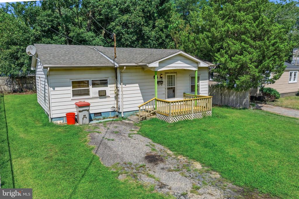 Residential in VINELAND 4
