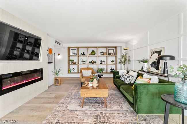 3111 Bel Air Dr, Unit#8F, Las Vegas, NV 89109 | Image 13
