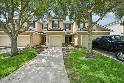9396 Grand Falls Dr, Jacksonville, FL, 32244-4994 | Card Image